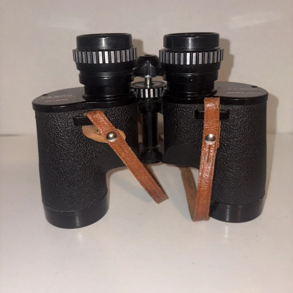 Tasco Feather Weight 7 X 35mm Binoculars Fully Coated Optics 500ft/1000yds +Case